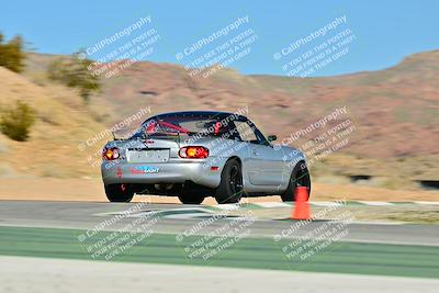 media/Dec-13-2025-Extreme Speed (Sat) [[d129ecb0b9]]/Low Inter/Session 2 (Turn 4)/